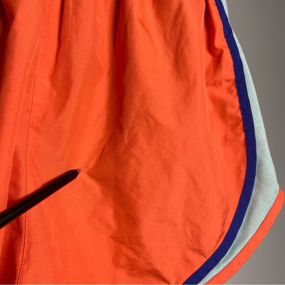 Nike Dri-Fit Tempo Womens Orange Running Shorts Athletic Liner Active Gym Size S - Picture 7 of 8